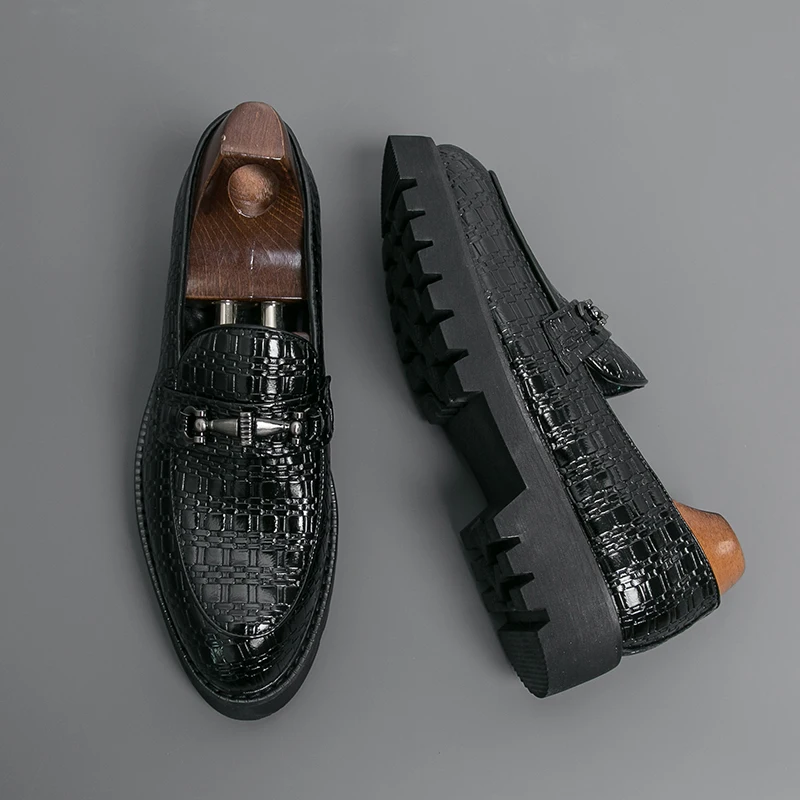 Элегантные мужские туфли-лоферы с металлической пряжкой, мокасины без шнурков, для вечеринок, свадеб, официальных мероприятий и повседневной носки
Элегантные мужские туфли-лоферы с металлической пряжкой, мокасины без шнурков, для вечеринок, свадеб, официальных мероприятий и повседневной носки
