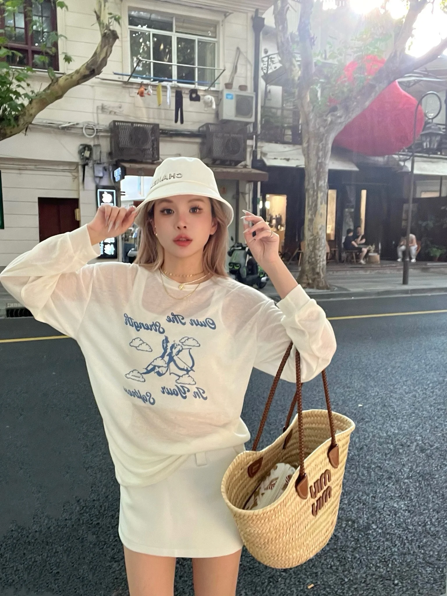 MungsEra Original 5 Days Silk Micro Permeable Loose Large Tee Long Sve Sun Protection T-irt Women's Summer Polyester
MungsEra Original 5 Days Silk Micro Permeable Loose Large Tee Long Sve Sun Protection T-irt Women's Summer Polyester
