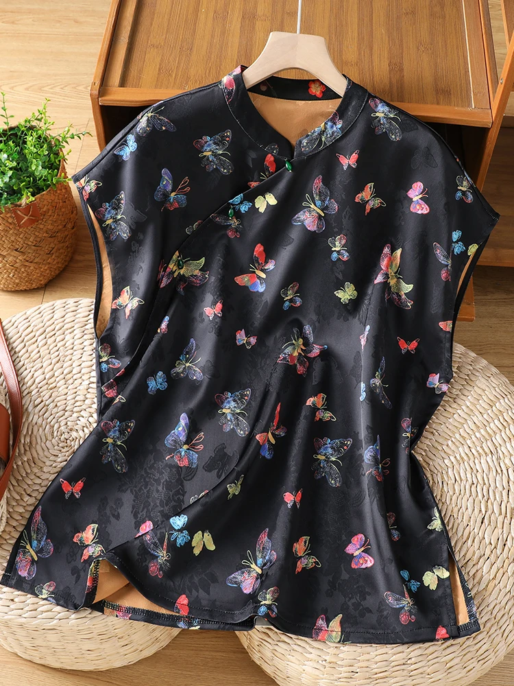New Chinese Style Reformed Top Women Summer Double-sided Embroidered Printed Short Sleeve Shirt Slanted Flap Stand ...
New Chinese Style Reformed Top Women Summer Double-sided Embroidered Printed Short Sleeve Shirt Slanted Flap Stand ...