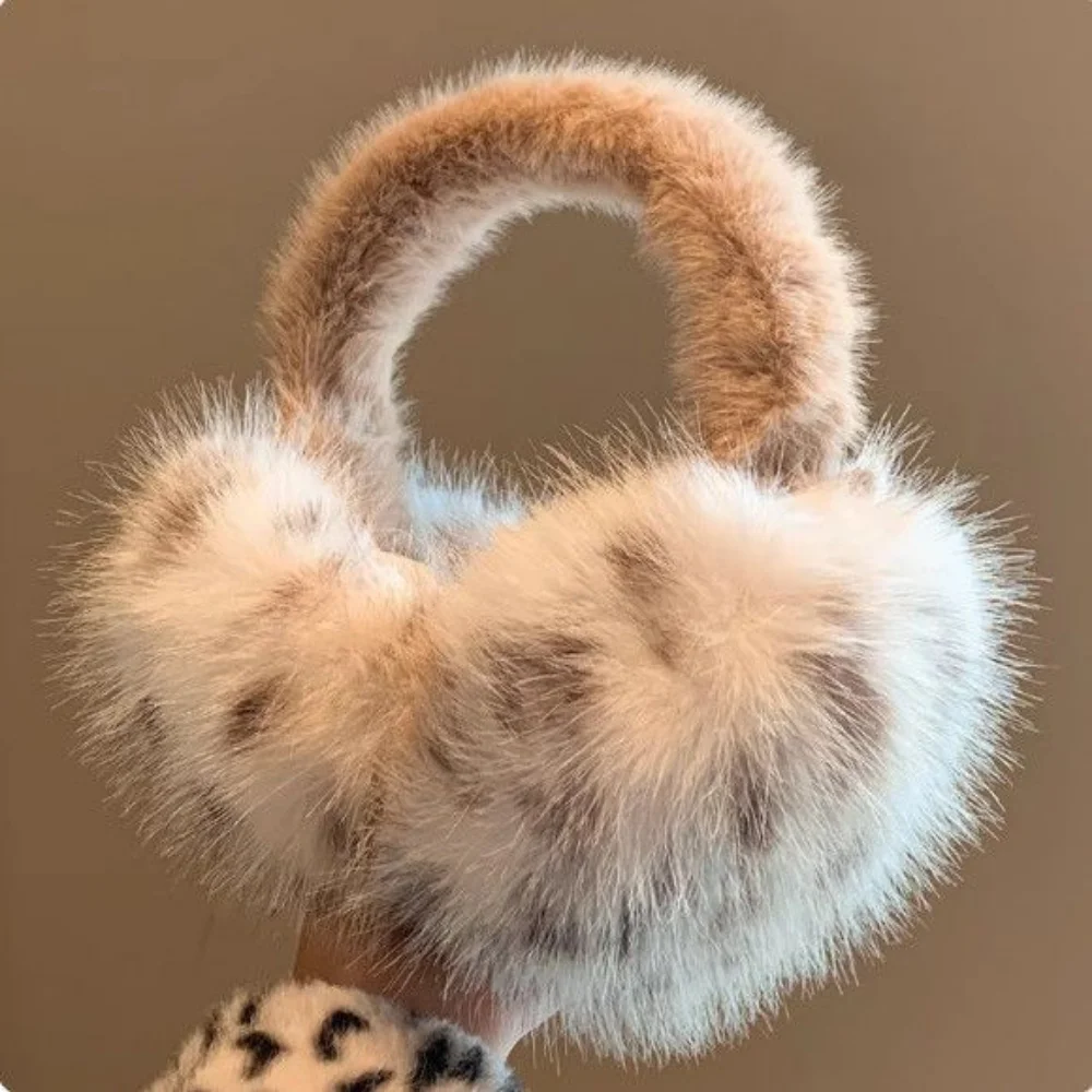 Плюшевые наушники с леопардовым принтом, женские зимние меховые наушники, велосипедные наушники с защитой от замерзания и холода, теплые наушники
Плюшевые наушники с леопардовым принтом, женские зимние меховые наушники, велосипедные наушники с защитой от замерзания и холода, теплые наушники