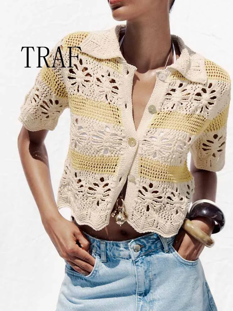 TRAF European and American style summer new fashion women's clothing all-match jacquard mesh lapel sleeveless knitted top
TRAF European and American style summer new fashion women's clothing all-match jacquard mesh lapel sleeveless knitted top