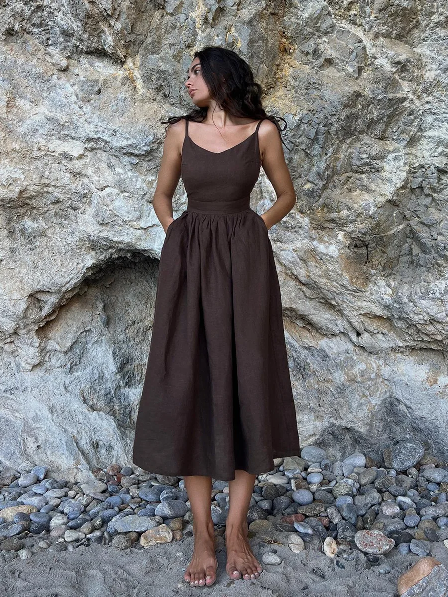 Fashion Brown Linen Long Dress Women 2024 Elegant Lace-Up Pockets A-Line Dresses Summer Sexy Backless Party Pleated Dress
Fashion Brown Linen Long Dress Women 2024 Elegant Lace-Up Pockets A-Line Dresses Summer Sexy Backless Party Pleated Dress