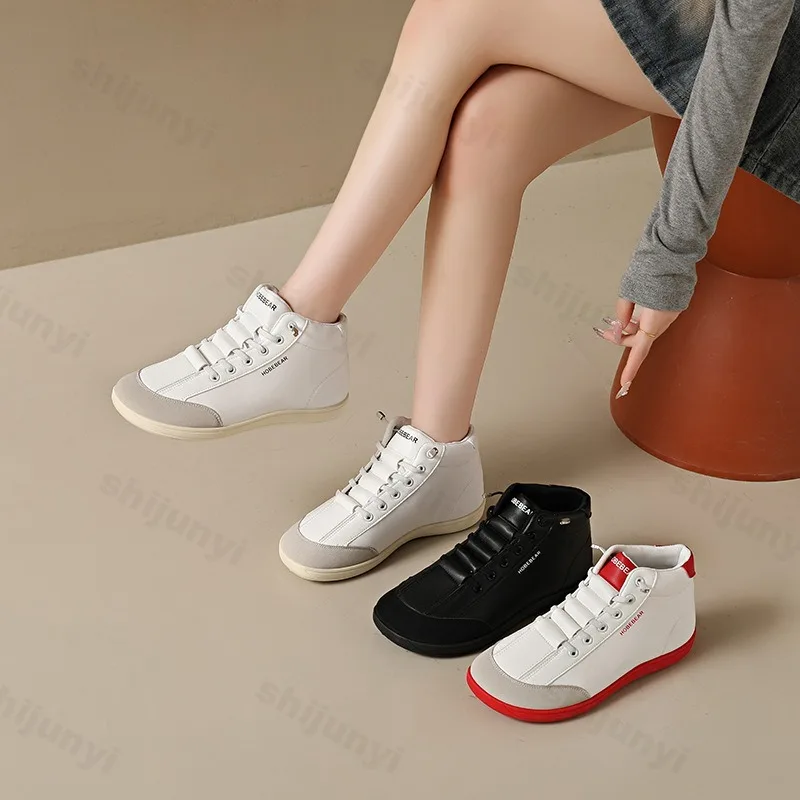 2025 Autumn Retro High Top Casual Barefoot Shoes for Women Fashion Versatile Comfortable Anti Slip Wear- Resisdent Flat Sneakers
2025 Autumn Retro High Top Casual Barefoot Shoes for Women Fashion Versatile Comfortable Anti Slip Wear- Resisdent Flat Sneakers