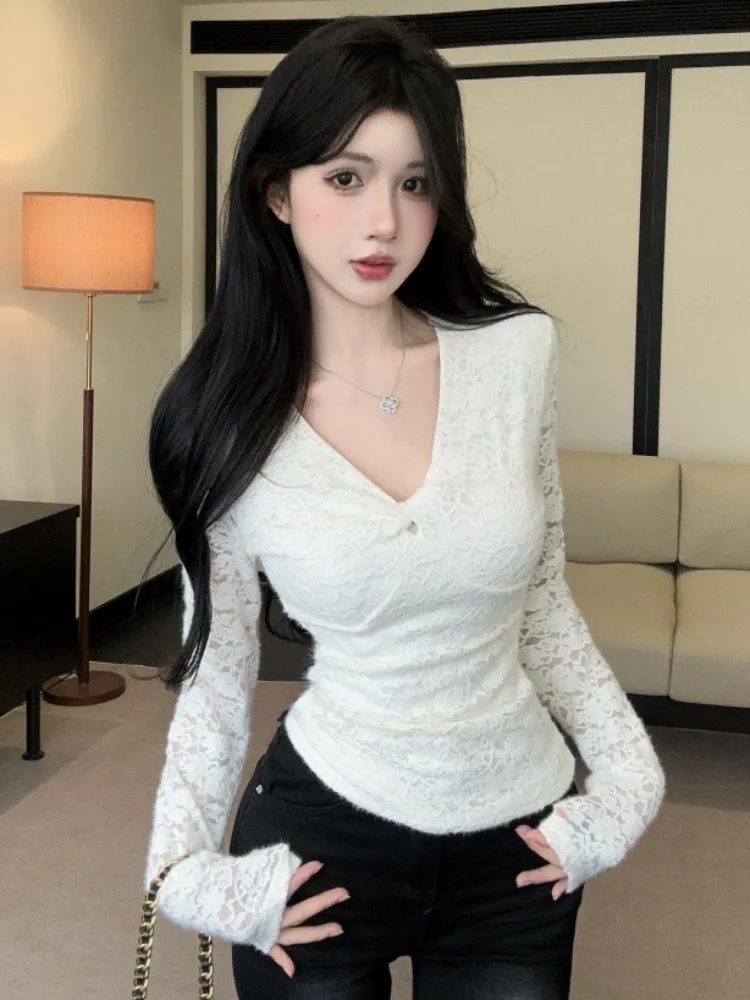 Korean Style Long Sleeve Lace Slim Fit T-Shirt Women's Base Layer Top Unique Girl's Pure Desire Versatile Spring Autumn New A...
Korean Style Long Sleeve Lace Slim Fit T-Shirt Women's Base Layer Top Unique Girl's Pure Desire Versatile Spring Autumn New A...