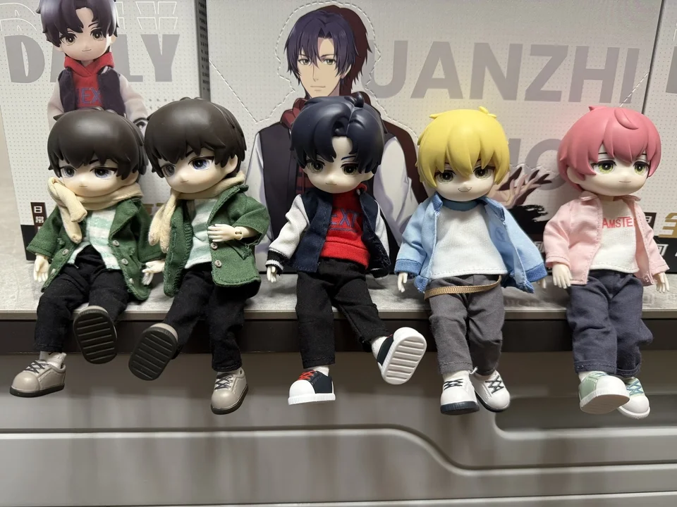 Подлинная полноразмерная эксперт BJD, ежедневная движущаяся кукла, глухая коробка, модная играYe Xiu Zhang Jia Le, аниме-периферийные фигурки
Подлинная полноразмерная эксперт BJD, ежедневная движущаяся кукла, глухая коробка, модная играYe Xiu Zhang Jia Le, аниме-периферийные фигурки