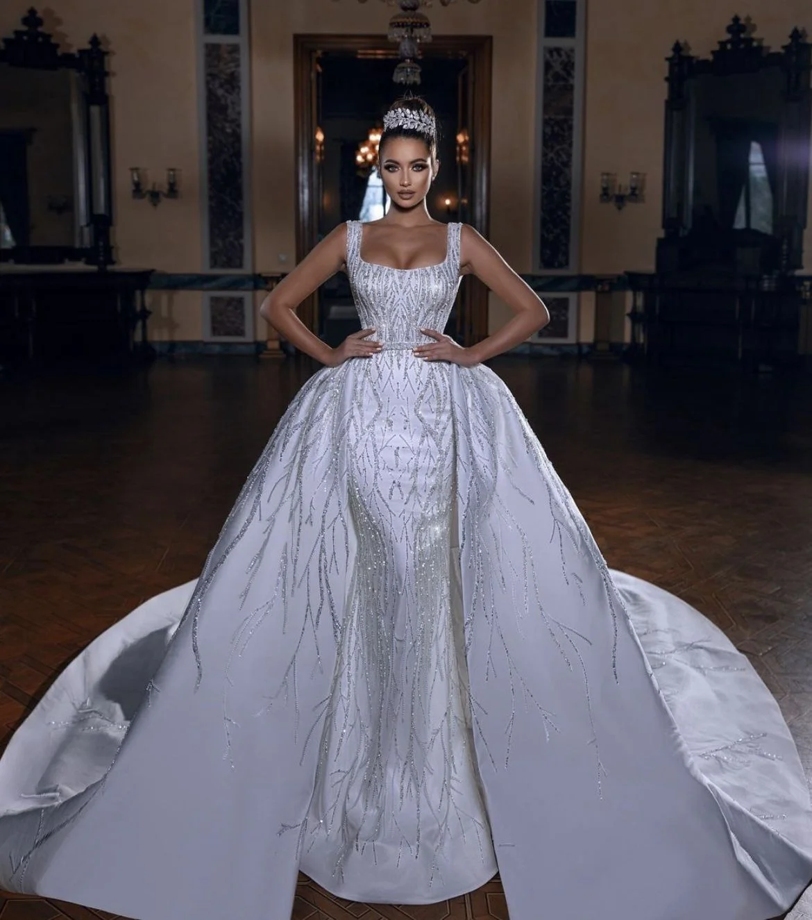 Luxury Dubai Mermaid Wedding Dresses for Bride Sparkly Beaded Square Neck Detachable Overskirt Princess Bridal Gown Customized
Luxury Dubai Mermaid Wedding Dresses for Bride Sparkly Beaded Square Neck Detachable Overskirt Princess Bridal Gown Customized