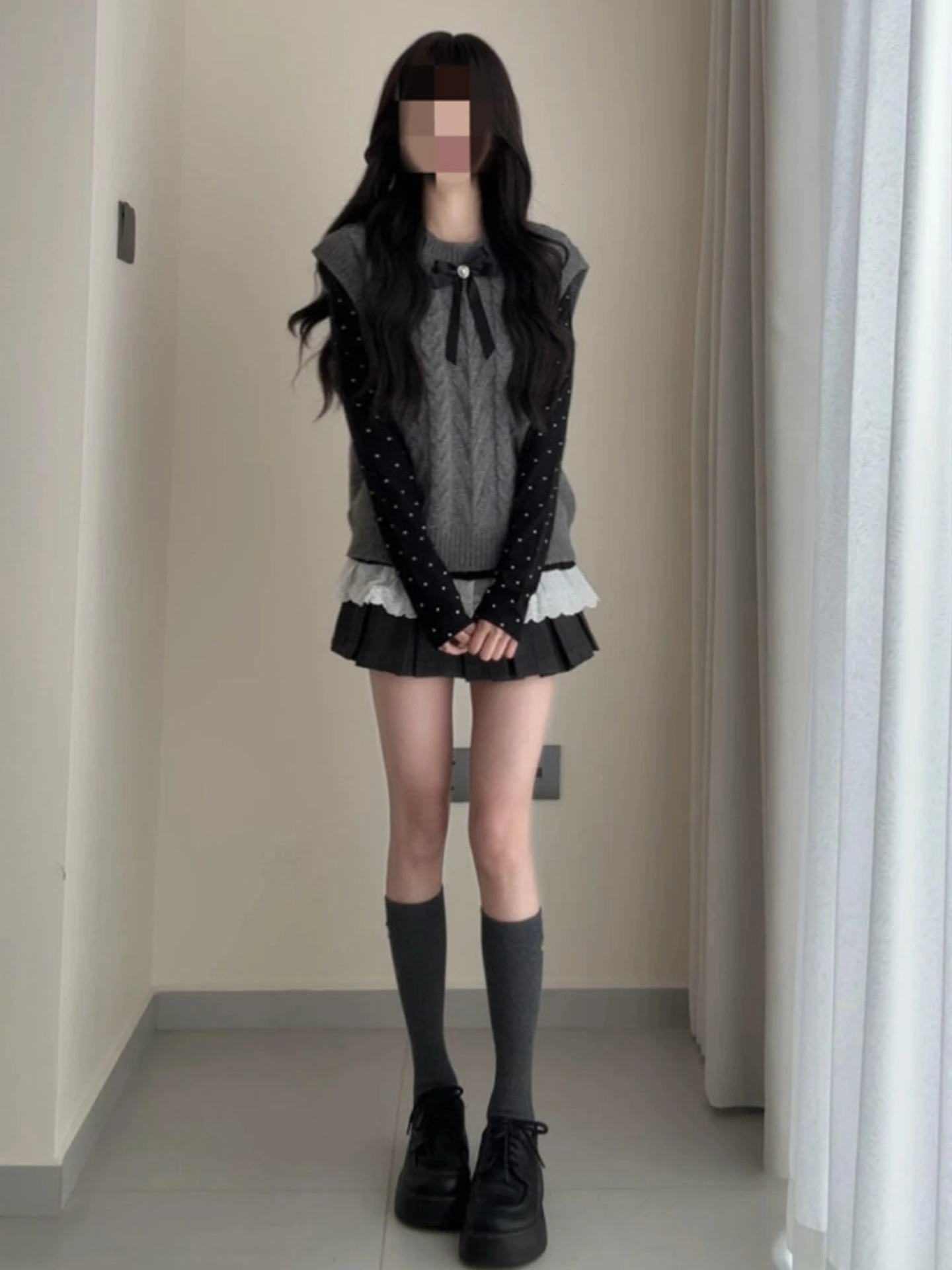 ay Knitted Sweater Vest Women's Autumn Winter New Sle Spring Layering Top Set Sweet Sle round Ne Loose Fit
ay Knitted Sweater Vest Women's Autumn Winter New Sle Spring Layering Top Set Sweet Sle round Ne Loose Fit