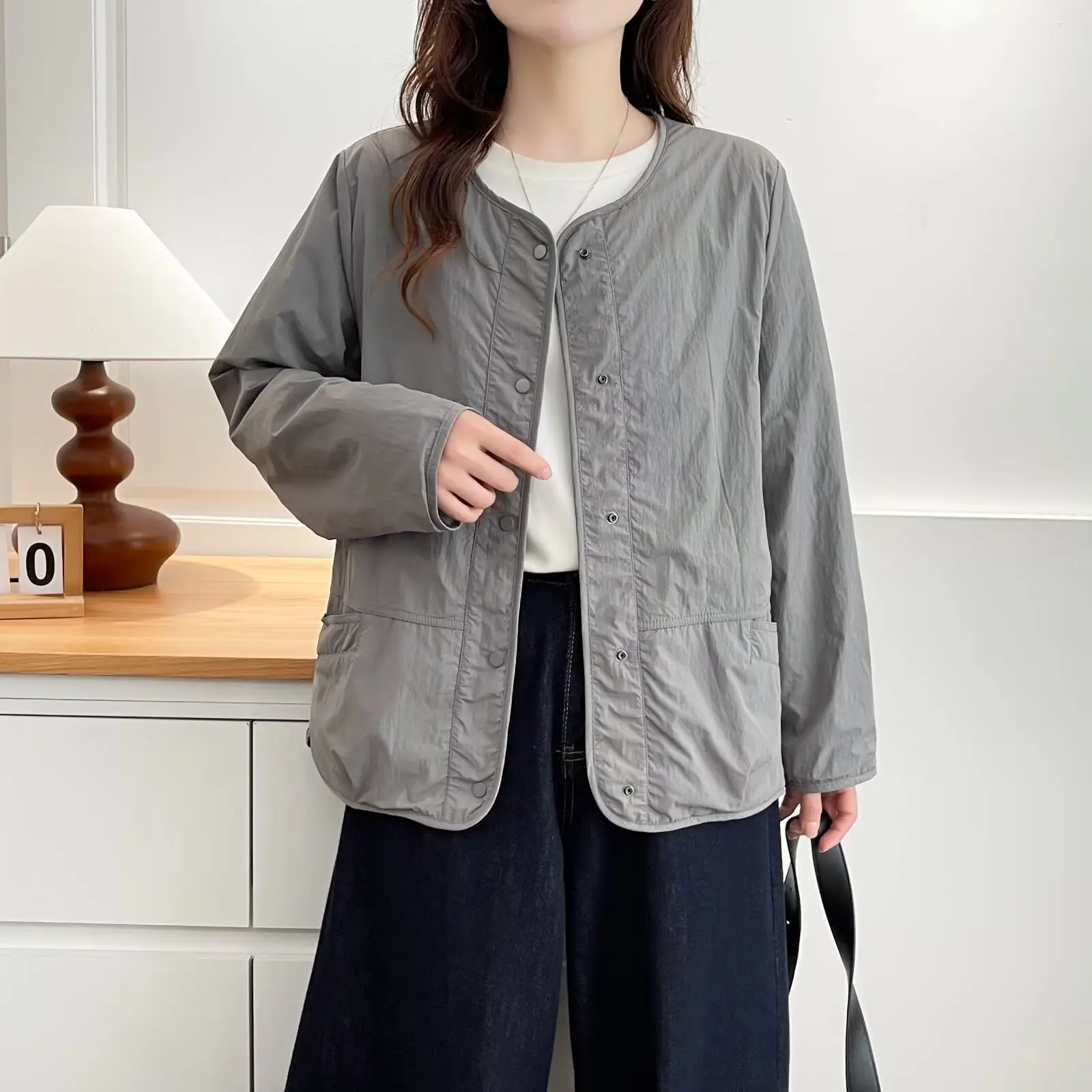 XXXXL Fashion Plus Size Women's Jacket Autumn New Style Simple And Retro Casual Collarless Outerwear 535
XXXXL Fashion Plus Size Women's Jacket Autumn New Style Simple And Retro Casual Collarless Outerwear 535