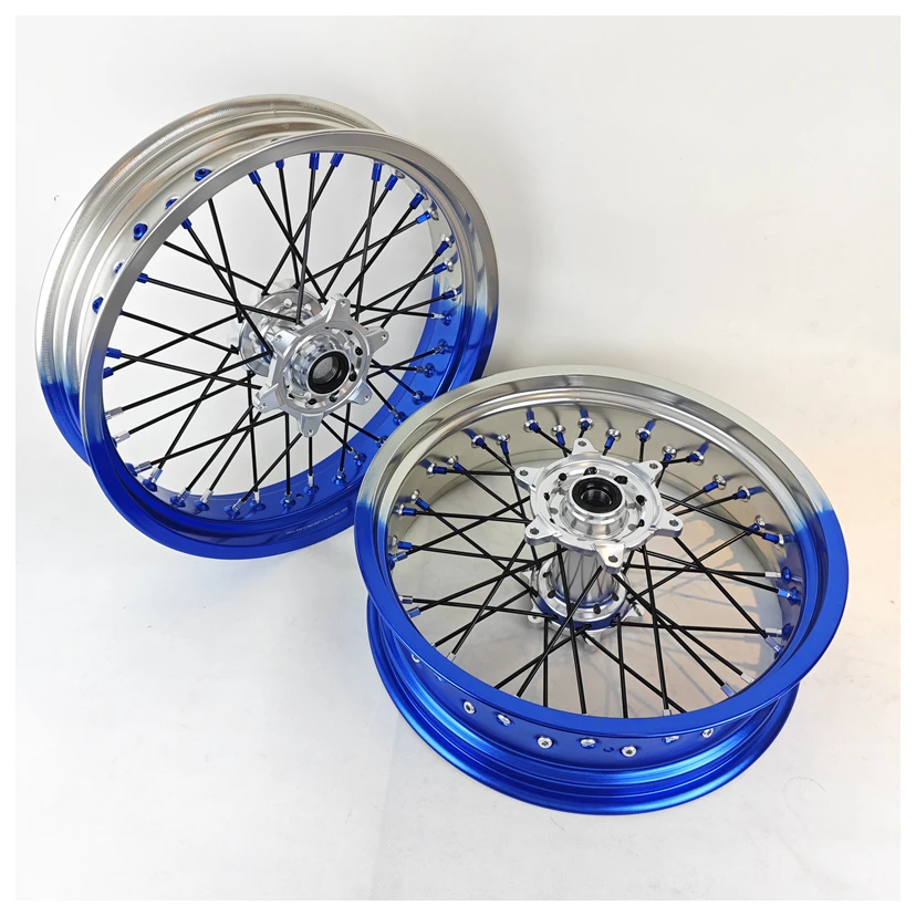 Fit KT EXC SXF 125 250 450 Supermoto Wheels Set 17*3.5 17*4,25 17*5.0 LIGHT BLUE
Fit KT EXC SXF 125 250 450 Supermoto Wheels Set 17*3.5 17*4,25 17*5.0 LIGHT BLUE