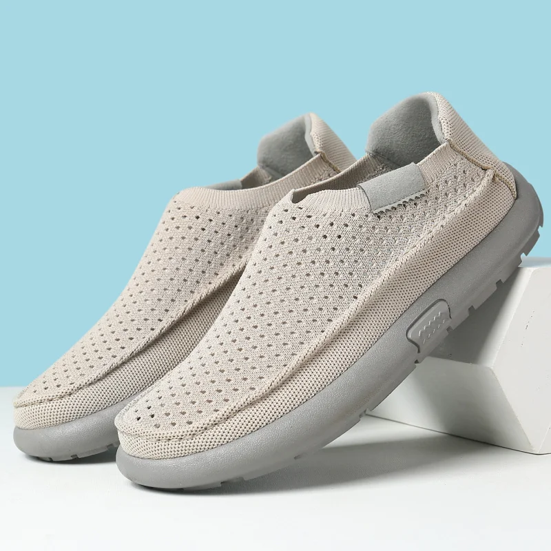 Men's summer new comfortable, breathable, lightweight and versatile daily casual outdoor sports shoes
Men's summer new comfortable, breathable, lightweight and versatile daily casual outdoor sports shoes