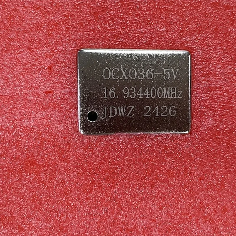 Thermostatic Crystal Oscillator OCXO With Power Supply Board Clock Board 16.9344MHZ 0.01ppm Square Wave 16.9344m
Thermostatic Crystal Oscillator OCXO With Power Supply Board Clock Board 16.9344MHZ 0.01ppm Square Wave 16.9344m