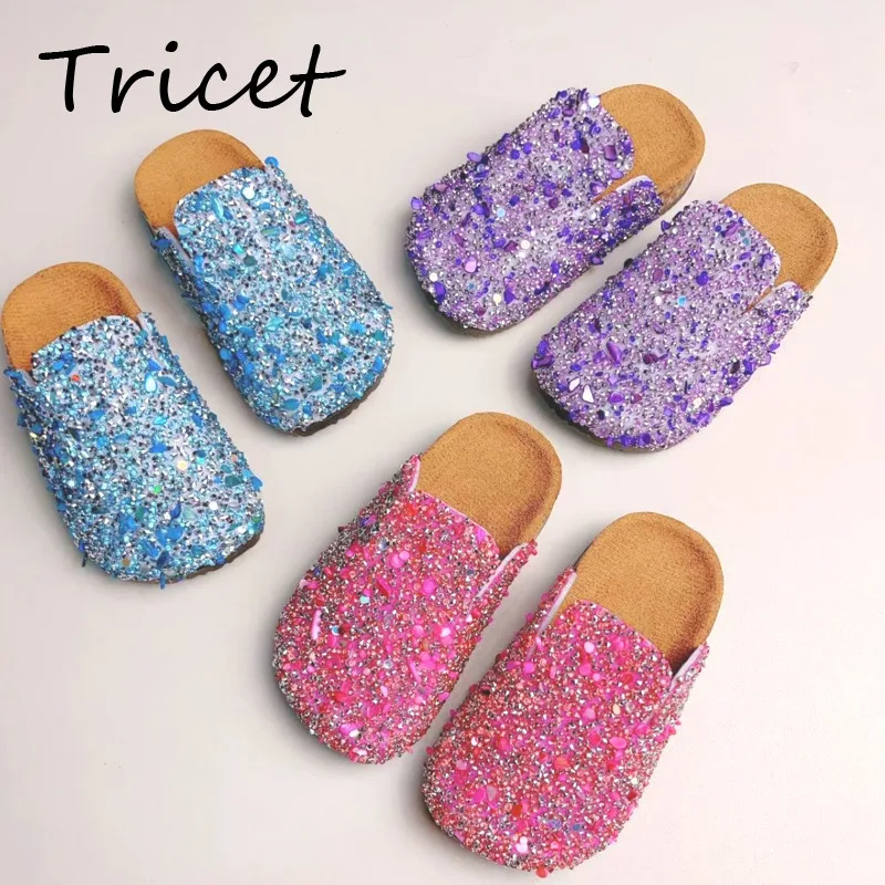 Summer Bling Girls Flats Shoes Fashion PU Leather Slingback Children Cork Slippers Closed Toe Soft Sole Kids Slippers
Summer Bling Girls Flats Shoes Fashion PU Leather Slingback Children Cork Slippers Closed Toe Soft Sole Kids Slippers