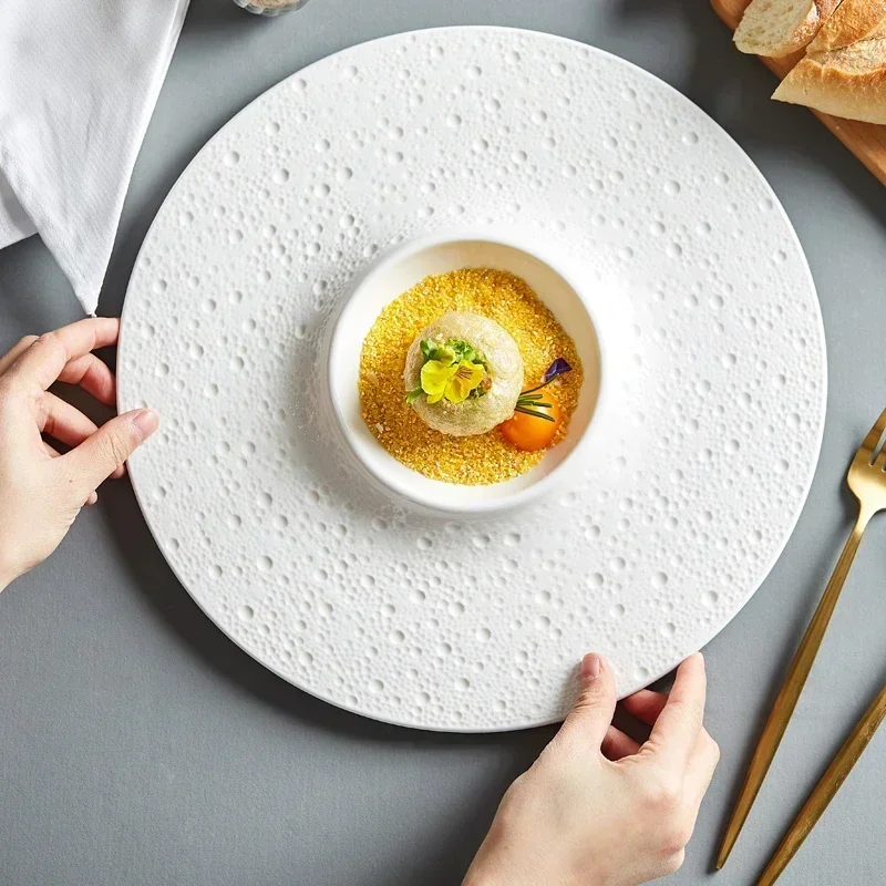 White Creative Western Food Plate Nordic High-end 10.5inch Dessert Plate Solid Color Ceramic Plate Household Tableware Supplies
White Creative Western Food Plate Nordic High-end 10.5inch Dessert Plate Solid Color Ceramic Plate Household Tableware Supplies