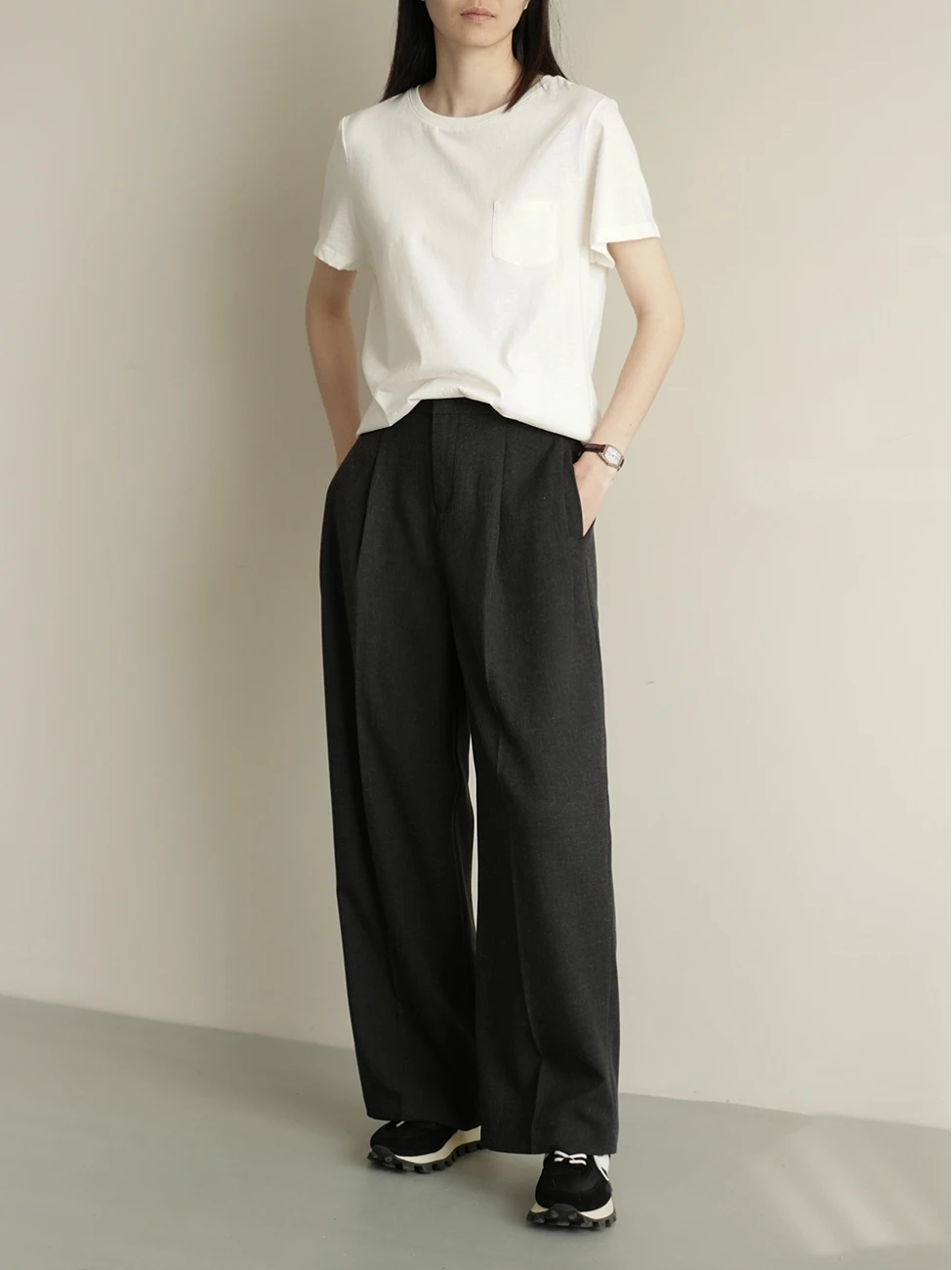 Dra Sensation Ladies' Suit Pants Thin Tailoring Commute Straight Leg Pants Containing a Small Amount of Linen
Dra Sensation Ladies' Suit Pants Thin Tailoring Commute Straight Leg Pants Containing a Small Amount of Linen