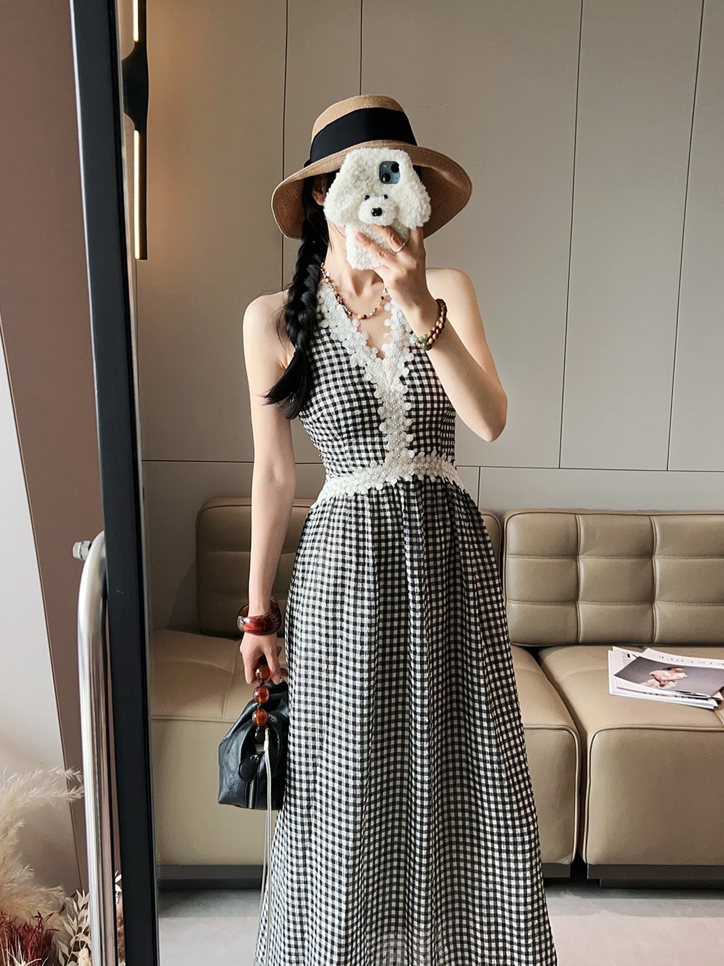 Retro Plaid Lace Splicing V-neck Dress Women's Summer Slimming Sleeveless Vest Long Dress Soft Polyester A-line Skirt
Retro Plaid Lace Splicing V-neck Dress Women's Summer Slimming Sleeveless Vest Long Dress Soft Polyester A-line Skirt