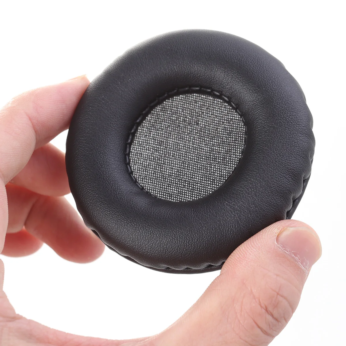 1Pair Comfortable Ear Pads 72Mm Replacement Cushion for E40bt E30 Headphones Soft Flexible Fit Enhanced Sound Isolation
1Pair Comfortable Ear Pads 72Mm Replacement Cushion for E40bt E30 Headphones Soft Flexible Fit Enhanced Sound Isolation