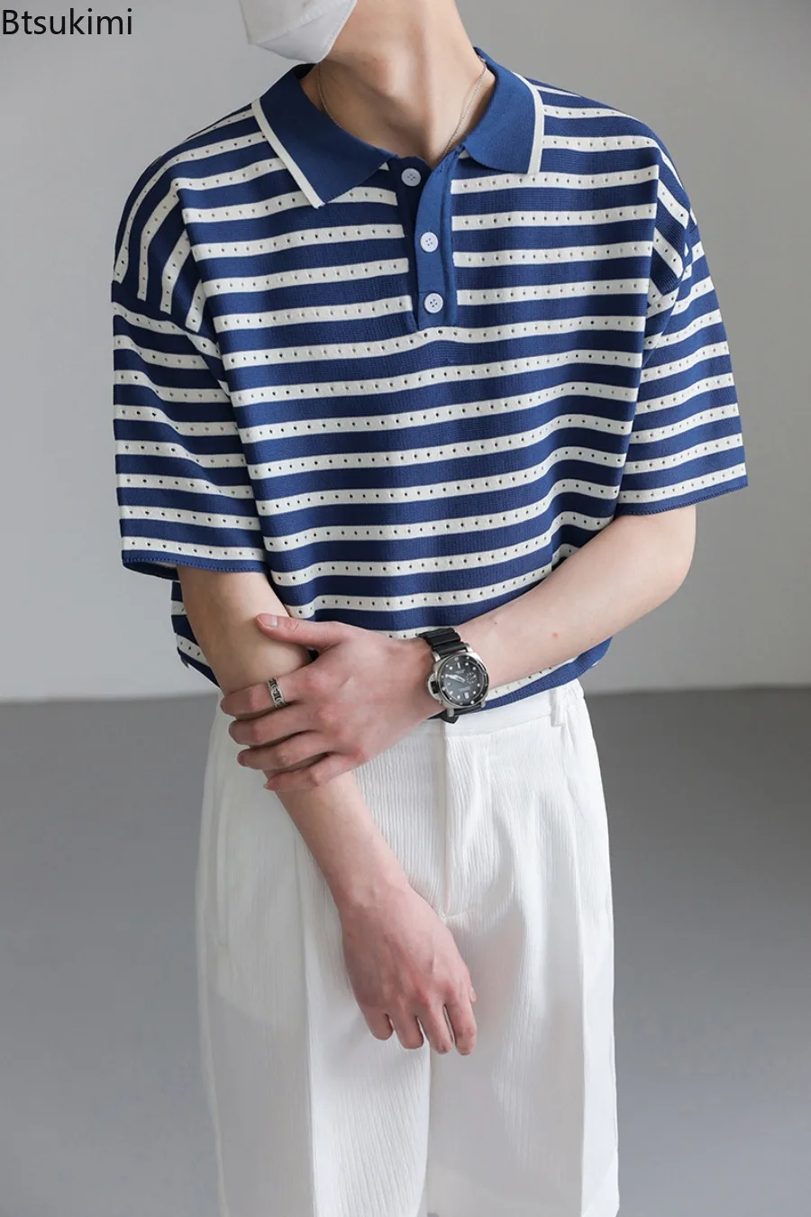 New 2025 Men's Summer Polo Shirt Fashion Hollow Lapel Collar Short Sleeve T-shirt Trendy Leisure Loose Striped Men's Daily Top
New 2025 Men's Summer Polo Shirt Fashion Hollow Lapel Collar Short Sleeve T-shirt Trendy Leisure Loose Striped Men's Daily Top