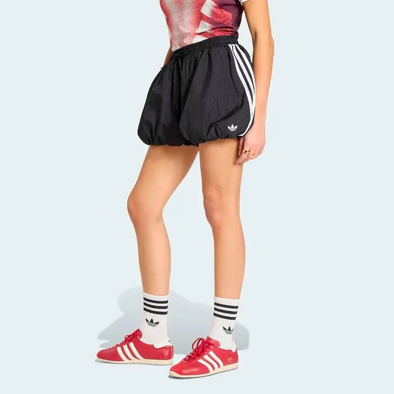 2026 Sport Adidas Originals KY5067 Womens Woven Shorts Elastic Waist Breathable Casual Wear
2026 Sport Adidas Originals KY5067 Womens Woven Shorts Elastic Waist Breathable Casual Wear