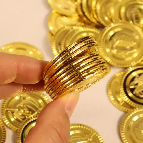 Monete pirata in plastica da 100 pezzi, argento e oro, gemme sfuse, scrigno del tesoro per premi per bambini, forniture per feste di Halloween, regali novità