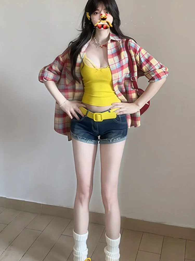 Bright Spring Summer Dopaamine Plaid Shirt Strap Denim Shorts Outing Fashionable Three-Piece Set High Waist Slim Fit Long Sleeve
Bright Spring Summer Dopaamine Plaid Shirt Strap Denim Shorts Outing Fashionable Three-Piece Set High Waist Slim Fit Long Sleeve