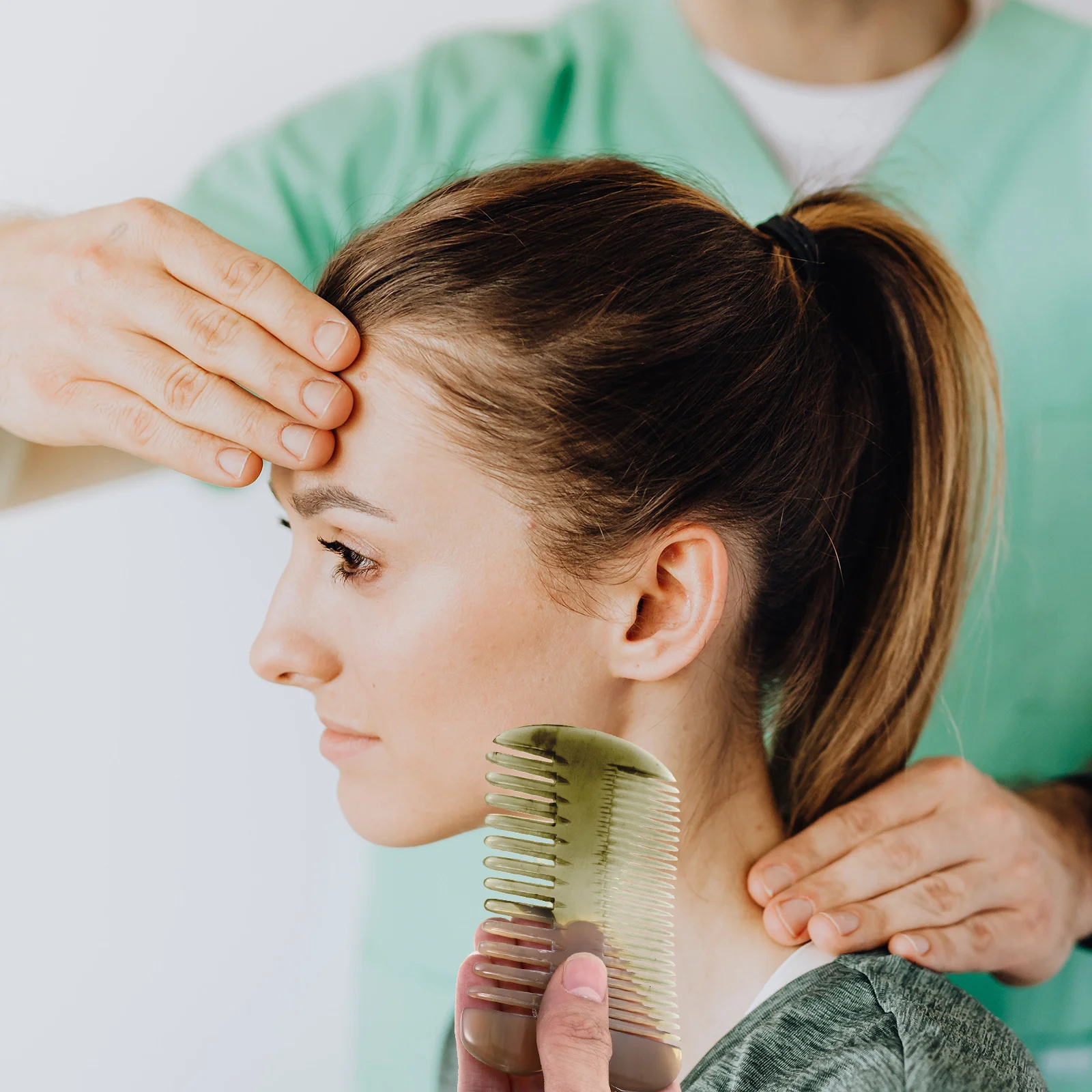 Hair Care Comb for Men OX Horn Double Sided Massage Tool Durable Lightweight Portable Grooming Essential for Daily Use
Hair Care Comb for Men OX Horn Double Sided Massage Tool Durable Lightweight Portable Grooming Essential for Daily Use