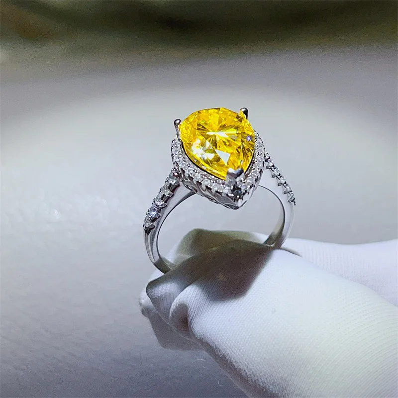 Handmade Real Pear Cut 5ct Moissanite Diamond Ring 925 Sterling Silver Party Wedding Band Rings for Women Engagement Jewelry
Handmade Real Pear Cut 5ct Moissanite Diamond Ring 925 Sterling Silver Party Wedding Band Rings for Women Engagement Jewelry