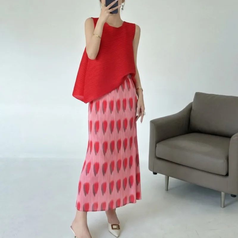 Miyake Pleated T-Shirt 2026 Summer New Sleeveless Vest Set Loose Straight Printed Skirt Women's Stretch Lightweight Clothing
Miyake Pleated T-Shirt 2026 Summer New Sleeveless Vest Set Loose Straight Printed Skirt Women's Stretch Lightweight Clothing