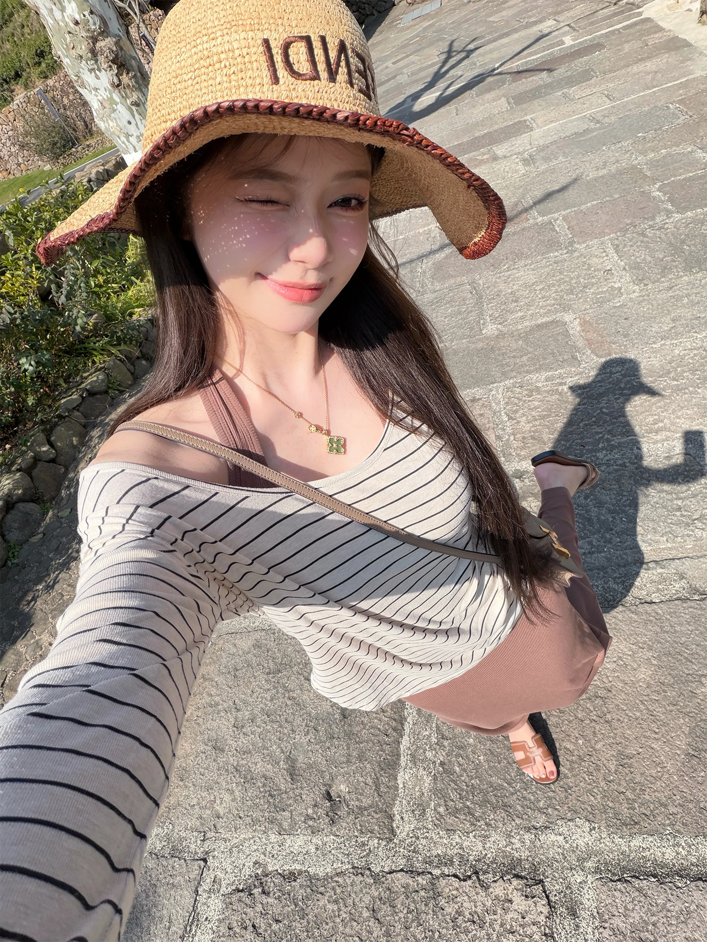 NNS Chen Jiamin Loose Beauty Daily Outing Streetwear Wool Stripe T-neck Dress Women's Fashion Set Long Sleeve Cleanfit
NNS Chen Jiamin Loose Beauty Daily Outing Streetwear Wool Stripe T-neck Dress Women's Fashion Set Long Sleeve Cleanfit