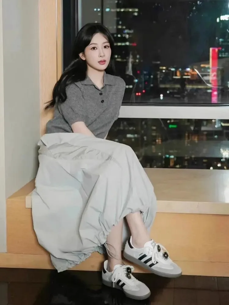 EXJR Long Casual Workwear Flared Half-length Skirt Women's Grey Short-sleeved Knitted Top Summer Fashion High-waist A-line Skirt
EXJR Long Casual Workwear Flared Half-length Skirt Women's Grey Short-sleeved Knitted Top Summer Fashion High-waist A-line Skirt