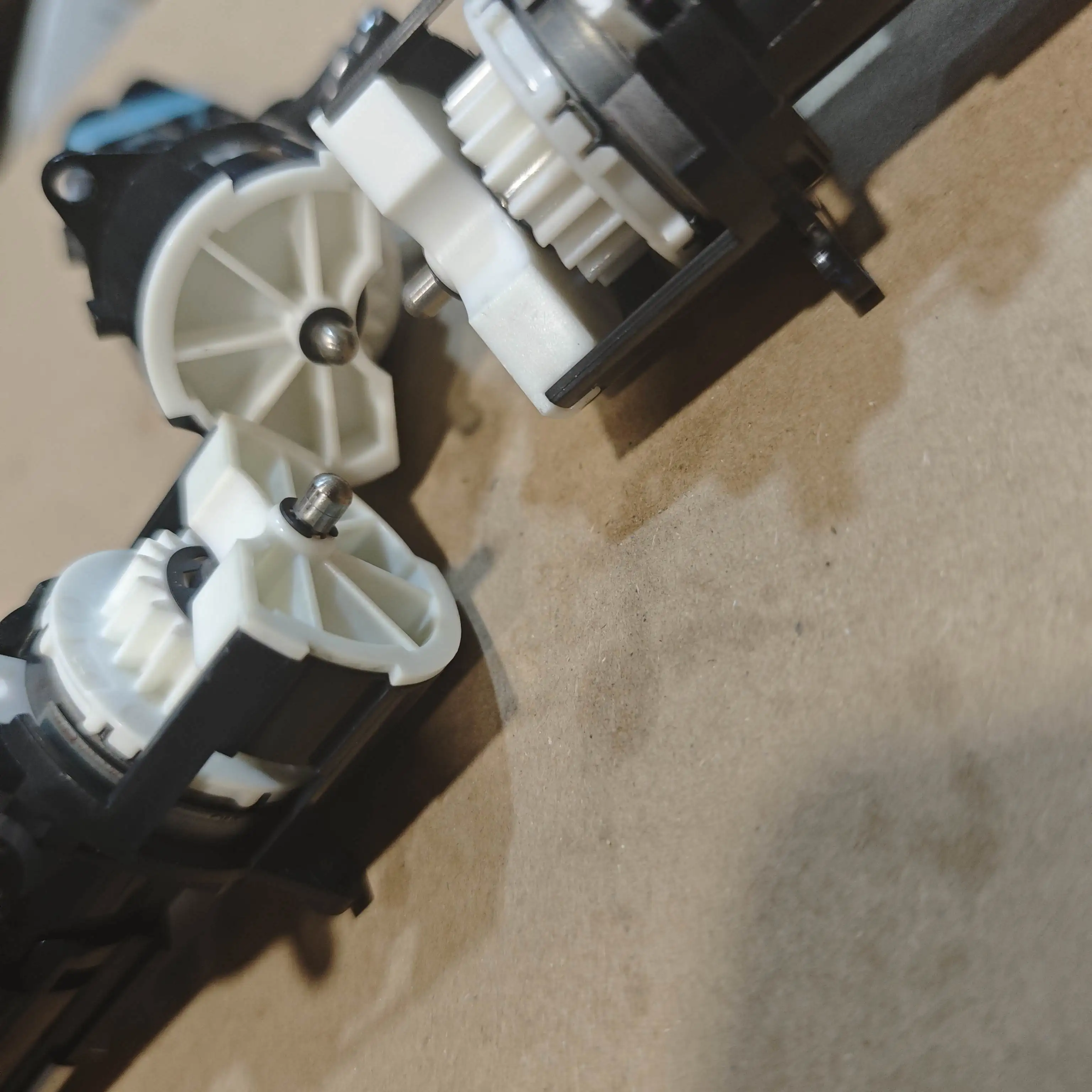 Блок насоса подачи тонера D144-3221 D144-3222 D144-3223 D144-3224 для Ricoh MPC3001 C3002 C3501 C4501 C3502 C4502 C5501 C5502
Блок насоса подачи тонера D144-3221 D144-3222 D144-3223 D144-3224 для Ricoh MPC3001 C3002 C3501 C4501 C3502 C4502 C5501 C5502