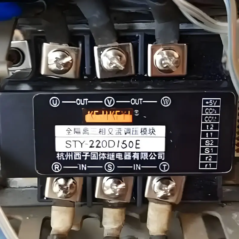 4pcs STY-220D150E
4pcs STY-220D150E