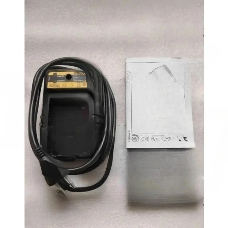 Remote control battery and charger MBC825A
Remote control battery and charger MBC825A