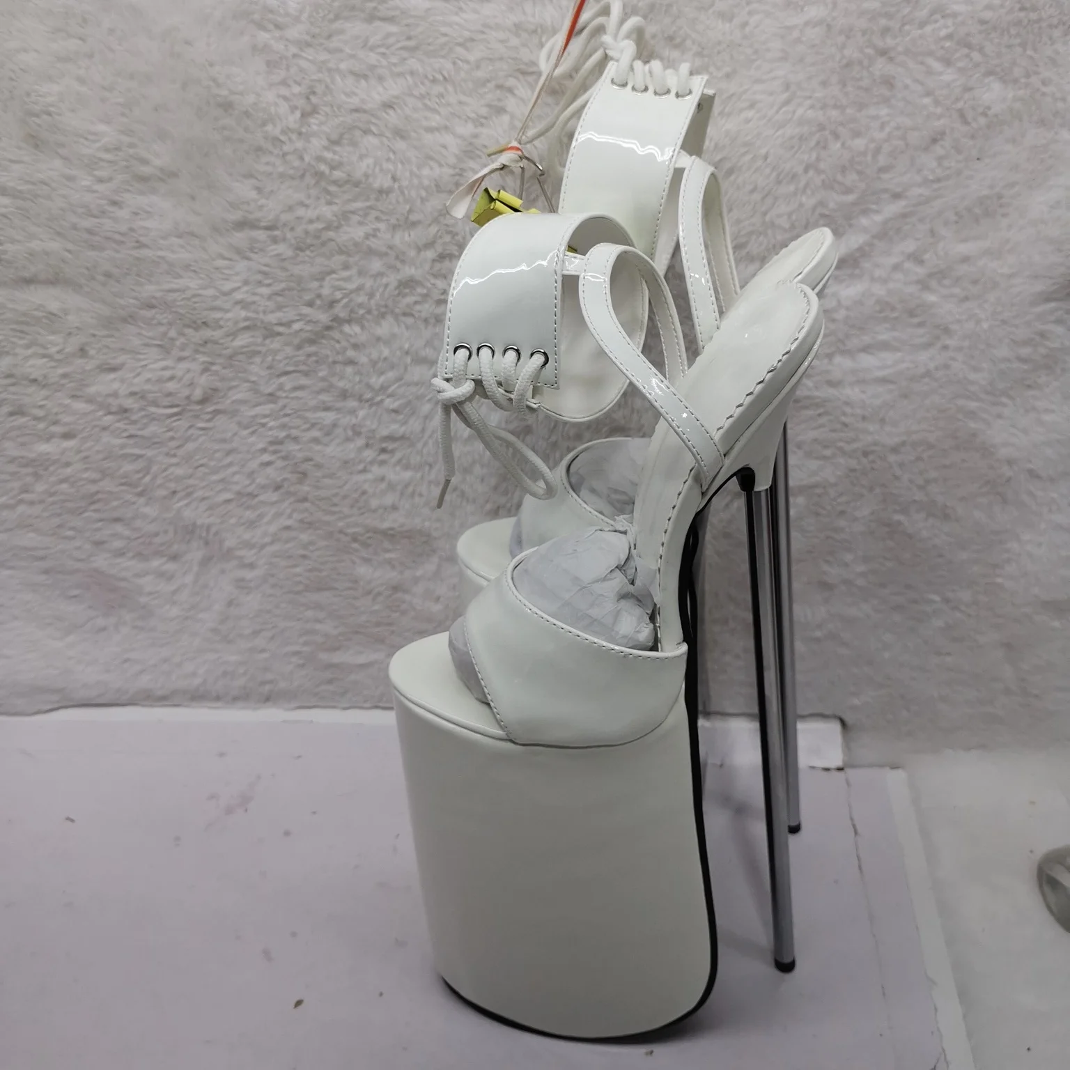 White Lace Up Hollow Platform Sandals Peep Toe Thin High Heel Fashion Sexy Summer Big Size 2025 Woman Shoes Zapatillas Mujer
White Lace Up Hollow Platform Sandals Peep Toe Thin High Heel Fashion Sexy Summer Big Size 2025 Woman Shoes Zapatillas Mujer