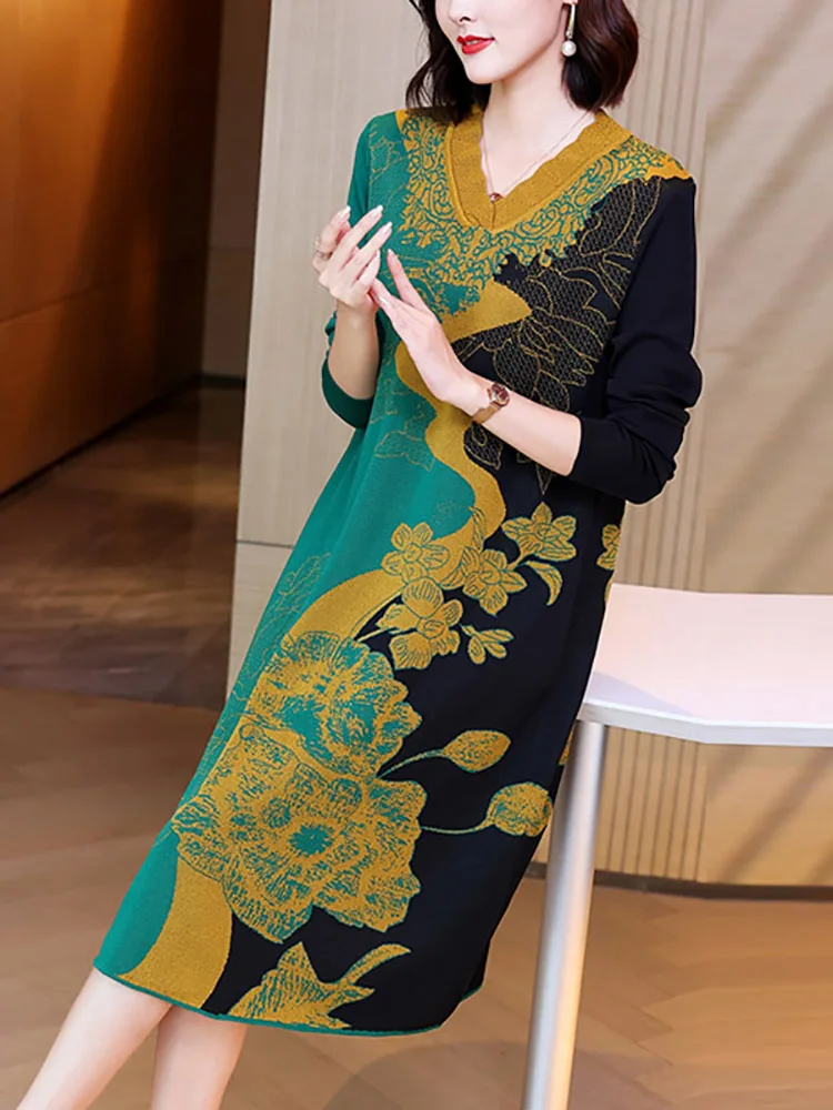 Women Green Floral Knitted Woolen V-Neck Pulloves Autumn Winter Thick Warm Loose Sweaters 2023 Korean Elegant Casual Sweaters
Women Green Floral Knitted Woolen V-Neck Pulloves Autumn Winter Thick Warm Loose Sweaters 2023 Korean Elegant Casual Sweaters