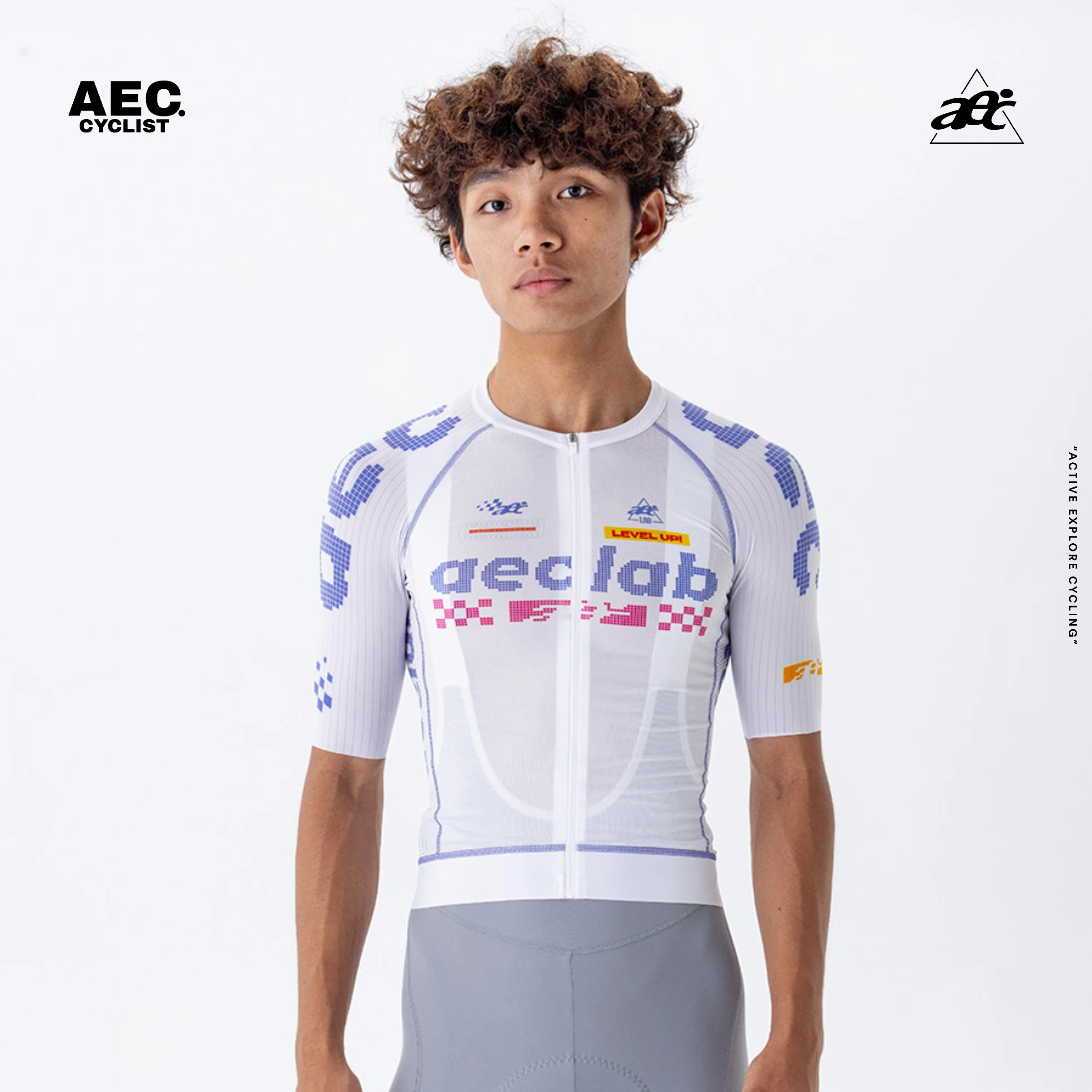 aeclab Men's Short Sleeve Cycling Jersey - Ultra-Lightweight Breathable Pixel Game Design, 4-Needle 6-Line Stitching, Quick-Dry
aeclab Men's Short Sleeve Cycling Jersey - Ultra-Lightweight Breathable Pixel Game Design, 4-Needle 6-Line Stitching, Quick-Dry