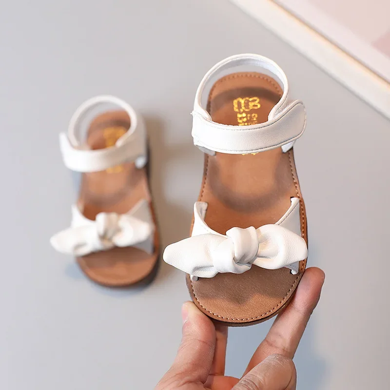 Baby Girls Sandals Kids Beach Shoes 2025 Summer New Children Brand Sandals Soft Fashion Bow-knot Simple Classic Comfortable Cute
Baby Girls Sandals Kids Beach Shoes 2025 Summer New Children Brand Sandals Soft Fashion Bow-knot Simple Classic Comfortable Cute