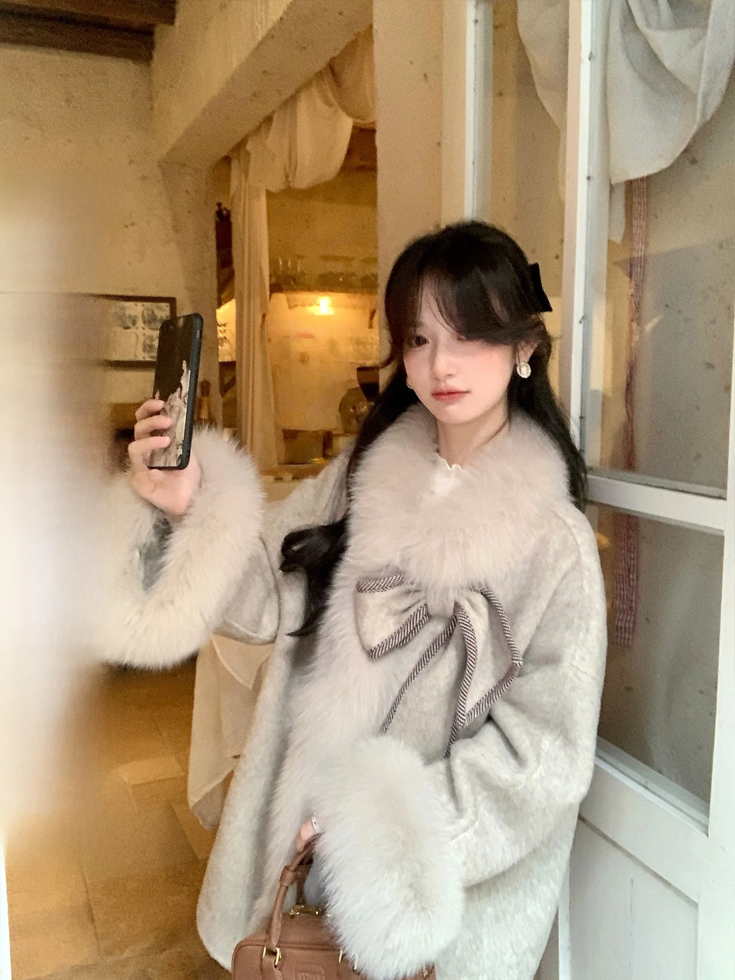 Двустороннее шерстяное пальто с бантом Ele Sle для женщин Faionable Aosphere Knot Camere ветровое пальто
Двустороннее шерстяное пальто с бантом Ele Sle для женщин Faionable Aosphere Knot Camere ветровое пальто