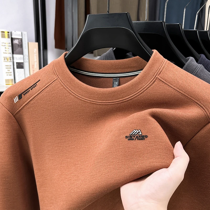 Brand Letter Embossed Men's Pullover High-end Luxury Thicken Autumn Winter Warmth Soft Comfort Fashion Round Neck Casual Sweater
Brand Letter Embossed Men's Pullover High-end Luxury Thicken Autumn Winter Warmth Soft Comfort Fashion Round Neck Casual Sweater