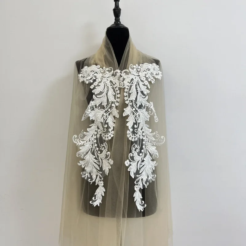 Новое кружевное свадебное платье с вышивкой бисером, Cheongsam, аксессуары «сделай сам», кружевная аппликация, одна пара
Новое кружевное свадебное платье с вышивкой бисером, Cheongsam, аксессуары «сделай сам», кружевная аппликация, одна пара