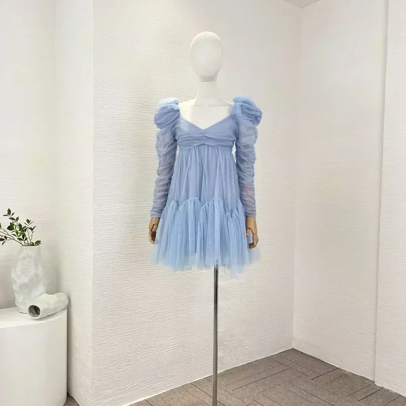 2025 New Top Quality Baby Blue Mesh Puff Sleeves Wide Neckline Backless Mini High Waist Princess Dress for Women
2025 New Top Quality Baby Blue Mesh Puff Sleeves Wide Neckline Backless Mini High Waist Princess Dress for Women