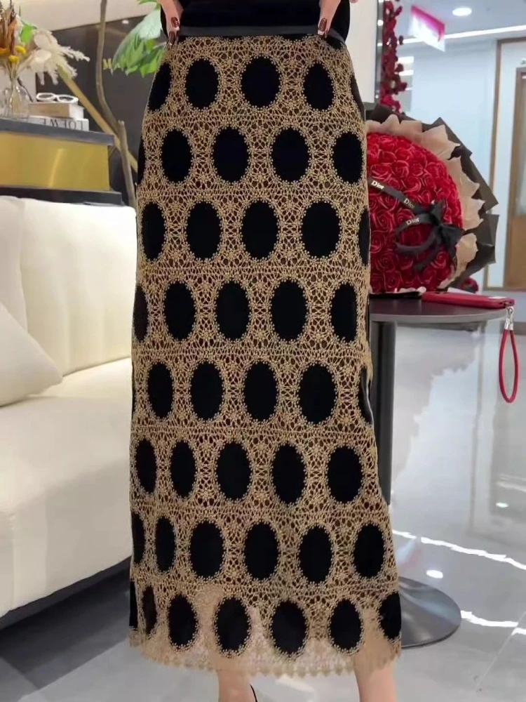 Polka Dot Plush Skirts with Rough Edges French 2025 Autumn New Style Women Clothing Slim Fit High-end Lace Long Package Skirt
Polka Dot Plush Skirts with Rough Edges French 2025 Autumn New Style Women Clothing Slim Fit High-end Lace Long Package Skirt