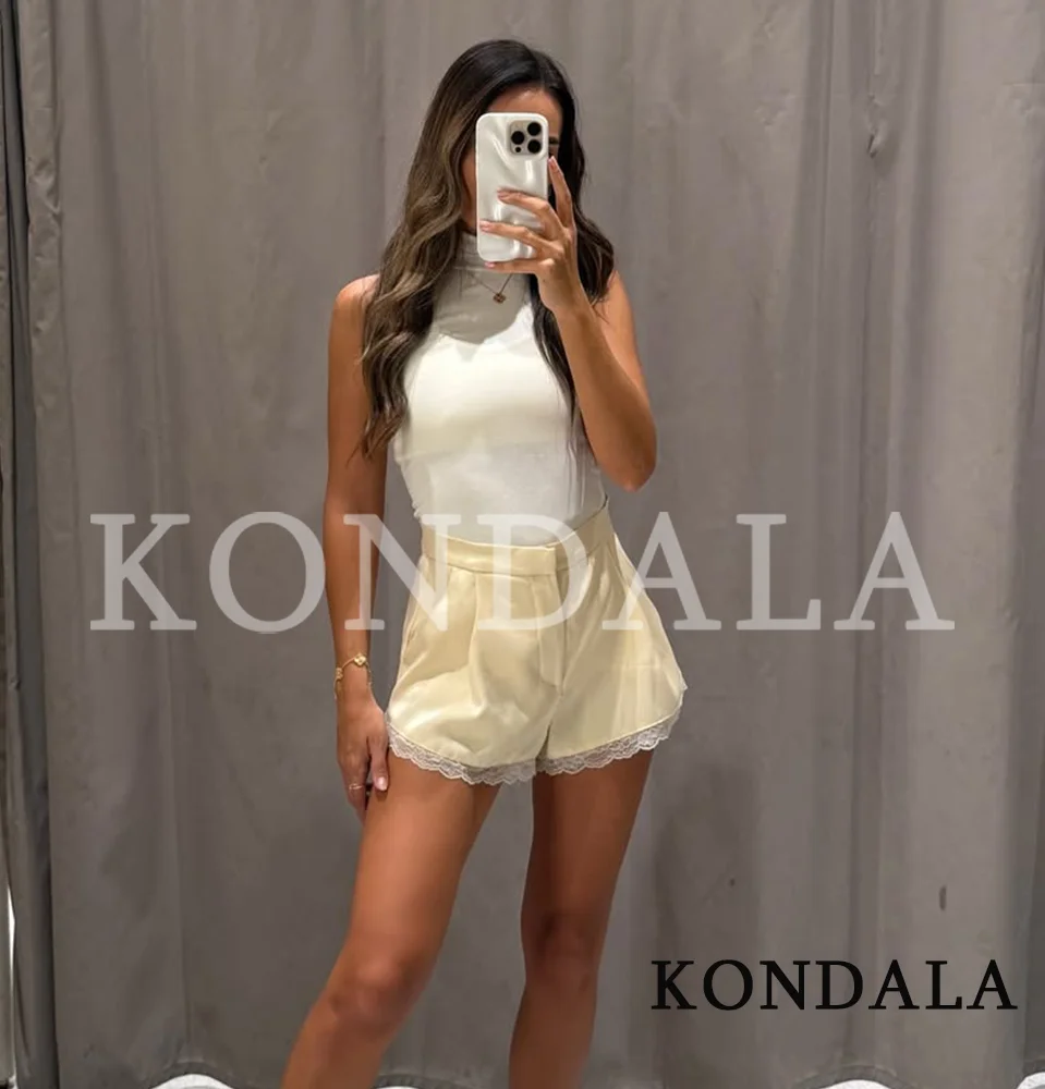 Элегантные шорты KONDALA с кружевной отделкой, женские кремово-желтые мини-шорты, новинка 2026 года, весенне-летняя мода, для отпуска, милые повседневные женские шорты
Элегантные шорты KONDALA с кружевной отделкой, женские кремово-желтые мини-шорты, новинка 2026 года, весенне-летняя мода, для отпуска, милые повседневные женские шорты