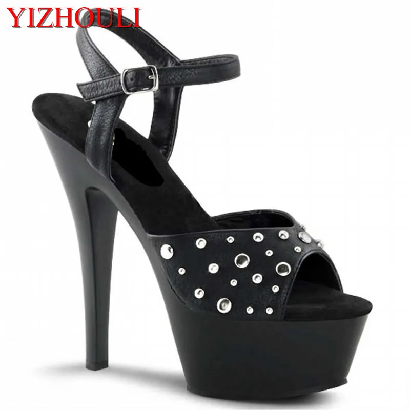 The latest fashionable black rivet 15 cm high heels, platform pole dance/performance/banquet wedding dance shoes
The latest fashionable black rivet 15 cm high heels, platform pole dance/performance/banquet wedding dance shoes