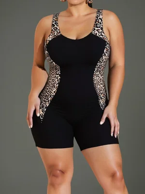 Plus Size Women's New Conservative Slimming Two-Piece Swimsuit with Boy Shorts
Plus Size Women's New Conservative Slimming Two-Piece Swimsuit with Boy Shorts