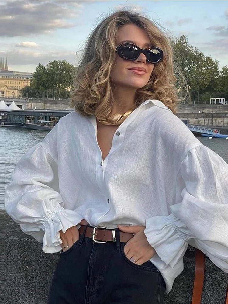 2026 Women White Linen Shirt Oversized Lantern Long Sleeve Pleated Cuff French Vintage Breathable Summer Office Casual Blouse
2026 Women White Linen Shirt Oversized Lantern Long Sleeve Pleated Cuff French Vintage Breathable Summer Office Casual Blouse