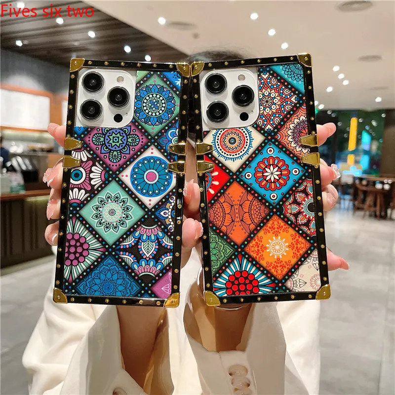 Luxury Glitter Vintage Flower Cover Bumper Plaid Phone Cases For Huawei Y9 2019 P40 P30 P20 Mate 20 30 Nova 5T 3I Honor 20 30 8X
Luxury Glitter Vintage Flower Cover Bumper Plaid Phone Cases For Huawei Y9 2019 P40 P30 P20 Mate 20 30 Nova 5T 3I Honor 20 30 8X