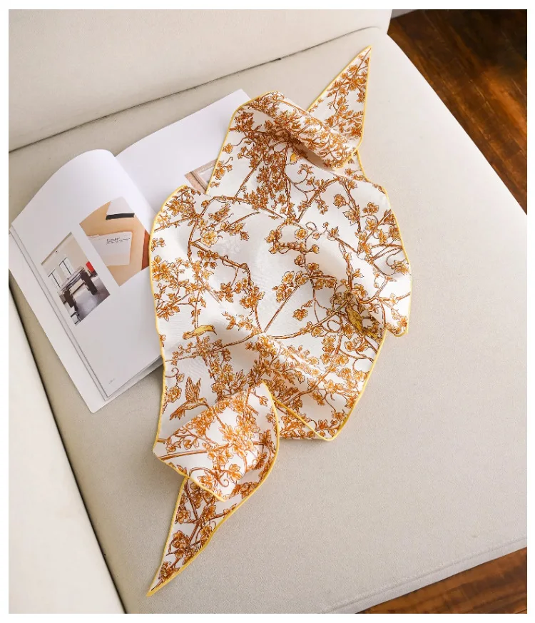 2026 Luxury brand silk scarf Chinese style elegant yellow print triangle scarf 100% silk neck scarves ladies spring accessories
2026 Luxury brand silk scarf Chinese style elegant yellow print triangle scarf 100% silk neck scarves ladies spring accessories