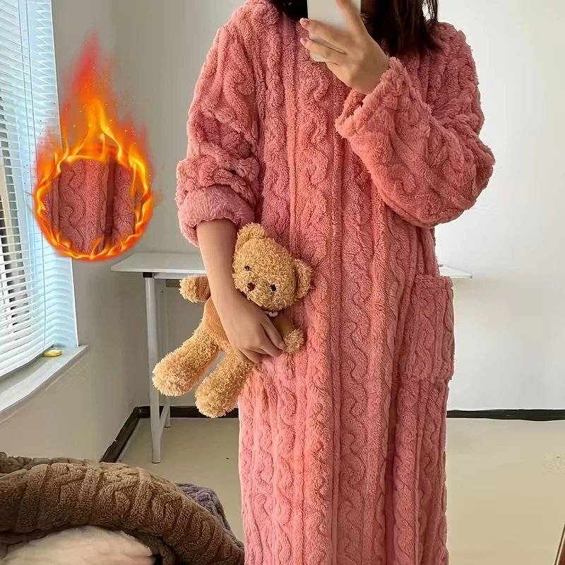 Cozy Winter Flannel Nightgown for Women Thick Long Sleeve Sleepwear with Double Pockets Soft Warm Homewear Christmas Gift
Cozy Winter Flannel Nightgown for Women Thick Long Sleeve Sleepwear with Double Pockets Soft Warm Homewear Christmas Gift