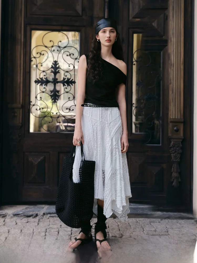 Mid-Length Asymmetrical Lace Halter Skirt Women's Design Sensation Self-Craft Small Size High Waist Business Casual Skirt
Mid-Length Asymmetrical Lace Halter Skirt Women's Design Sensation Self-Craft Small Size High Waist Business Casual Skirt