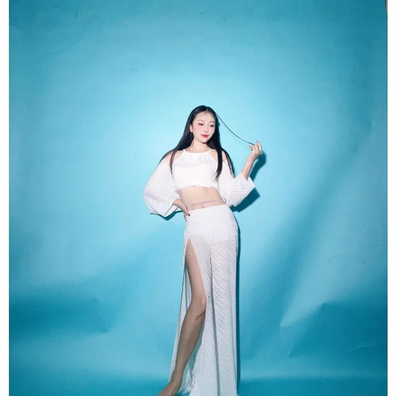 Customized Belly Dance Costumes Oriental Dancewear 2025 New Practice Clothes Team Clothes Pants Wide Legs Pants
Customized Belly Dance Costumes Oriental Dancewear 2025 New Practice Clothes Team Clothes Pants Wide Legs Pants